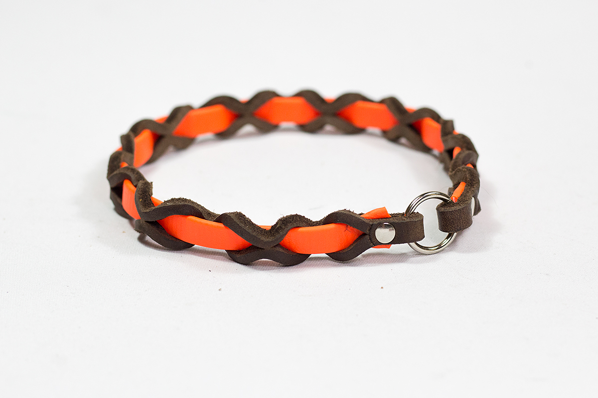 Bellepet Halsband "Farbrausch light" Chrom mit dunkelbraunem Leder