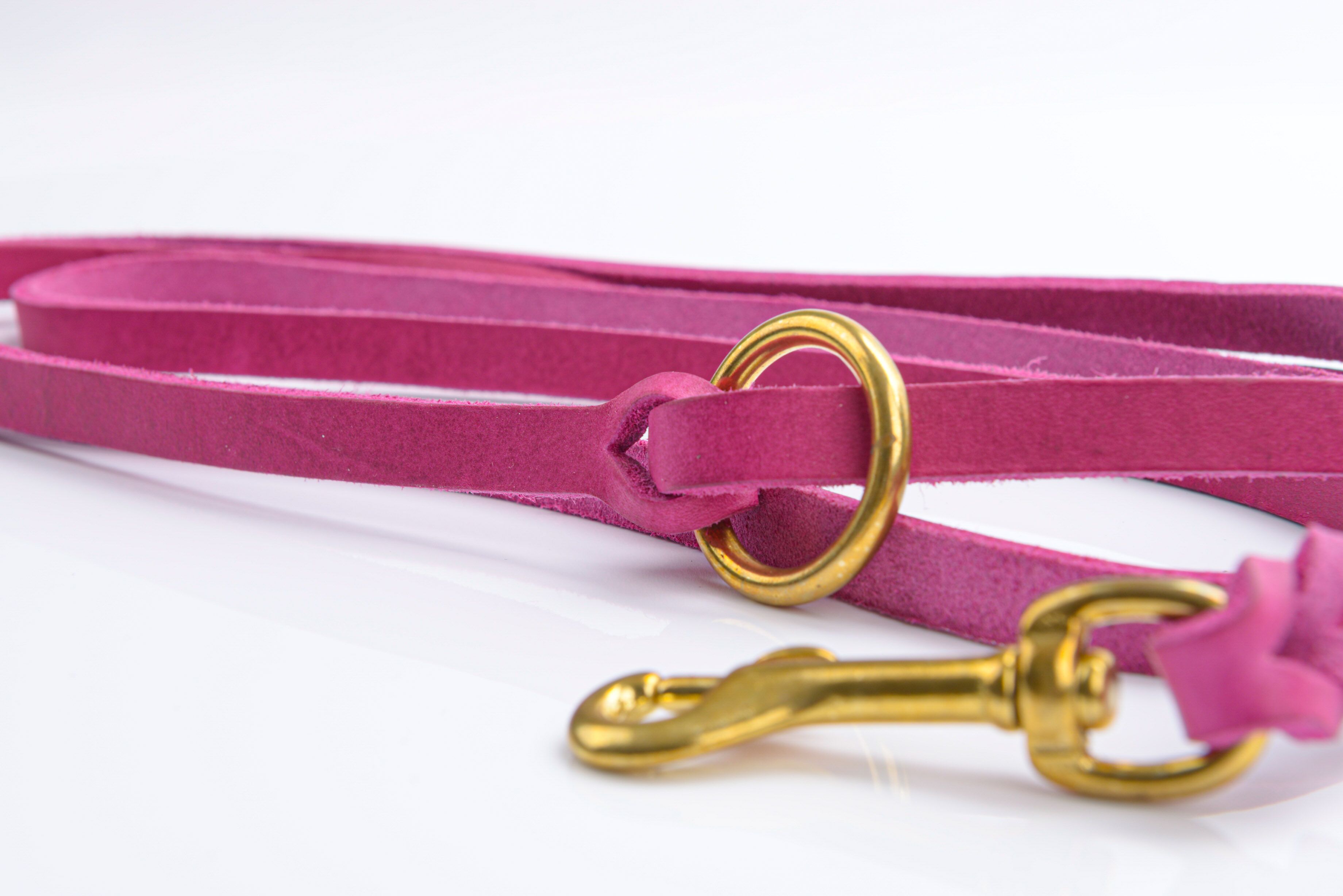 Bellepet Fettleder Verlängerungsleine / Polizeileine 2,40m 3-fach verst. - Messing