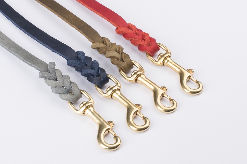 Bellepet Fettleder Verlängerungsleine / Polizeileine 2,40m 3-fach verst. - Messing