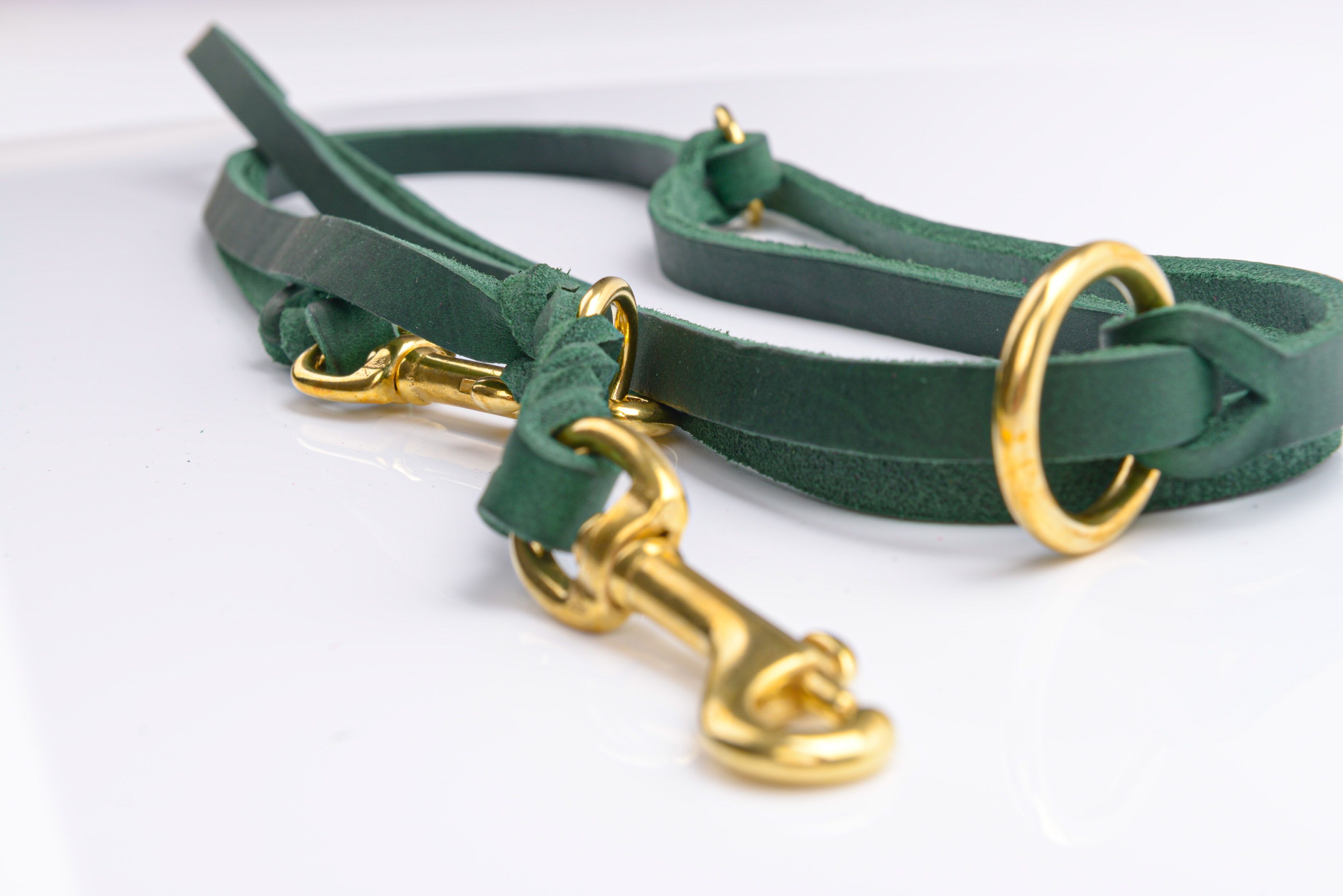 Bellepet Fettleder Verlängerungsleine / Polizeileine 2,40m 3-fach verst. - Messing